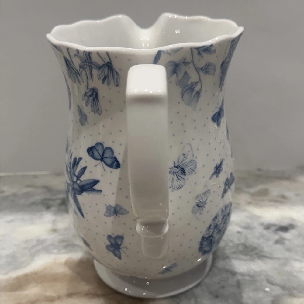 Portmeirion Botanic Blue 48 oz Pitcher Jug 7.5” Water Jug Vase New - Picture 6 of 6